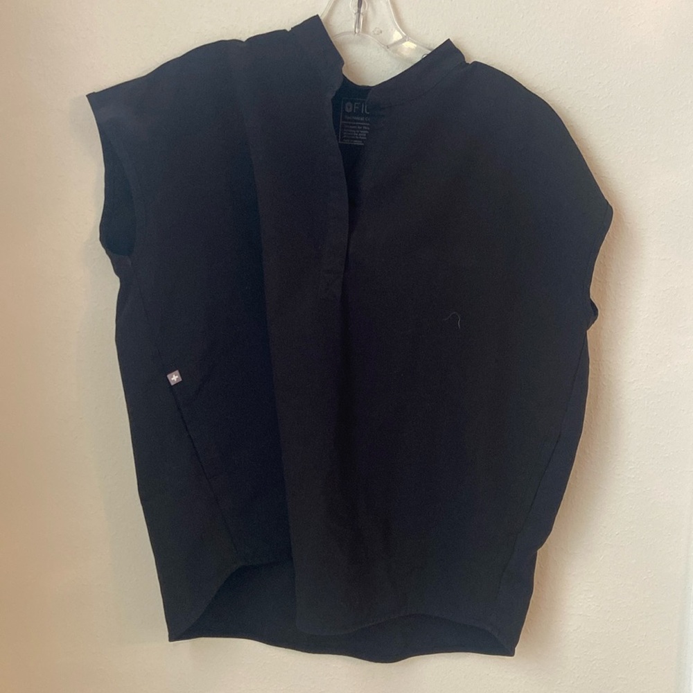 Figs Women's Black Top